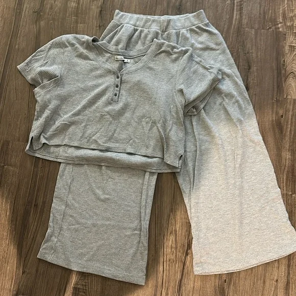 Abercrombie & fitch two piece waffle knit pajama / lounge set - Picture 1 of 3